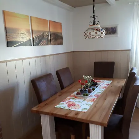 Haus Freitag * Itzehoe